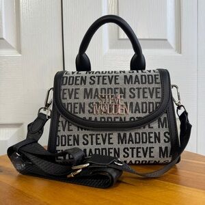 Steve Madden btoki crossbody mini handbag
